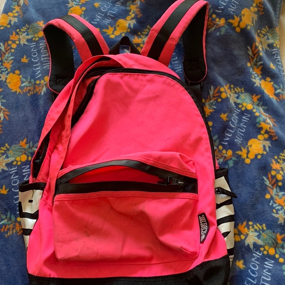 Pink backpack - Picture 1 of 6